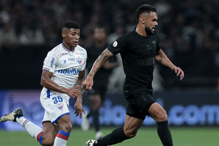 Corinthians e Fortaleza empatam sem gols em noite dos goleiros