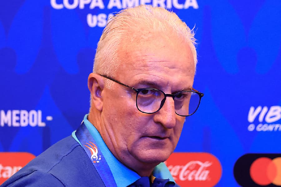 ‘Não vamos poupar nesse momento’, diz o técnico Dorival Júnior