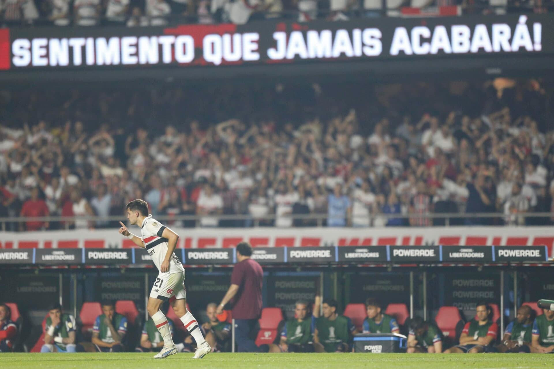 São Paulo soma 18 jogos invicto por competições internacionais no MorumBis