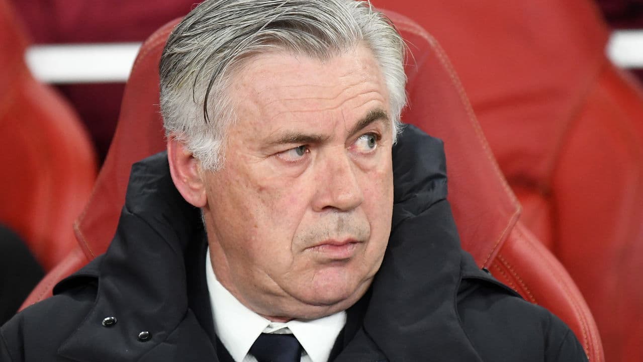 Ancelotti rasga elogios a Vinícius e ao elenco do Real