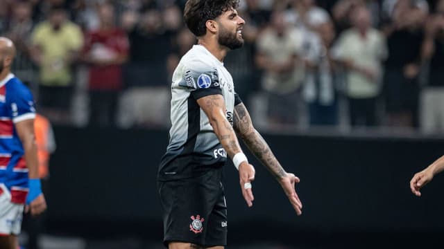 Corinthians volta a ter que lidar com bloqueio em contas