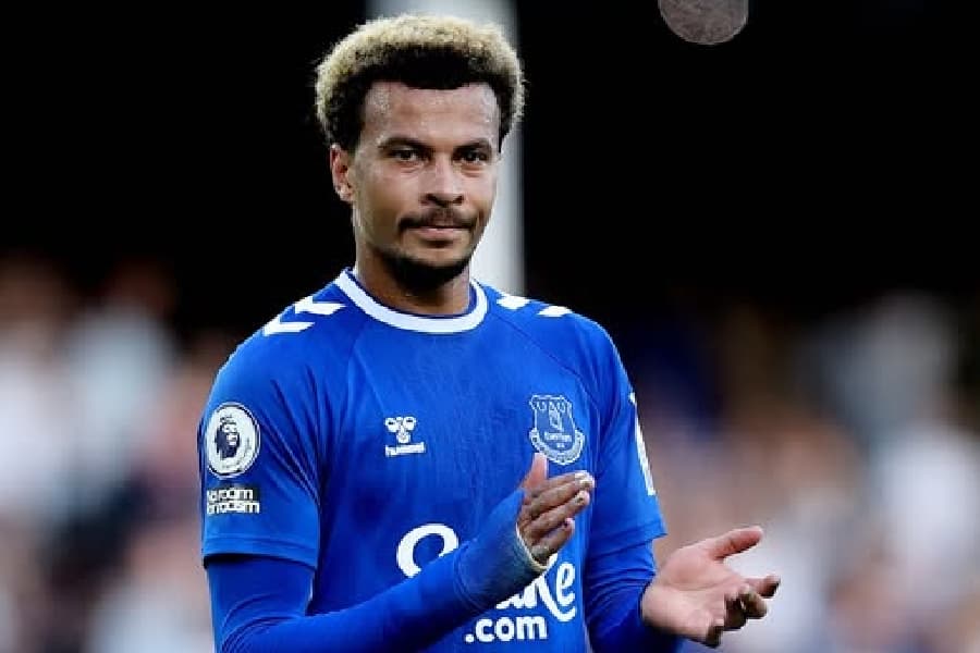 Navas, Dele Alli, Vargas… os gringos disponíveis no mercado