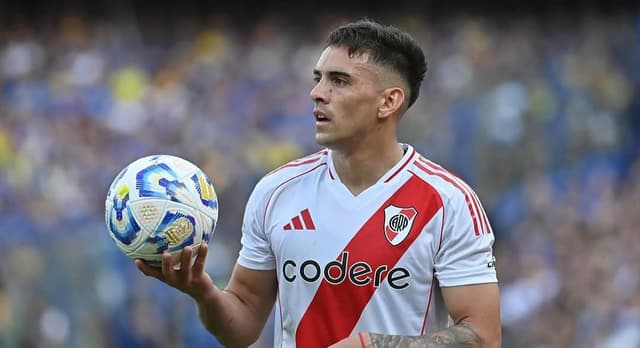 Quem é Enzo Díaz, lateral-esquerdo que é alvo do São Paulo