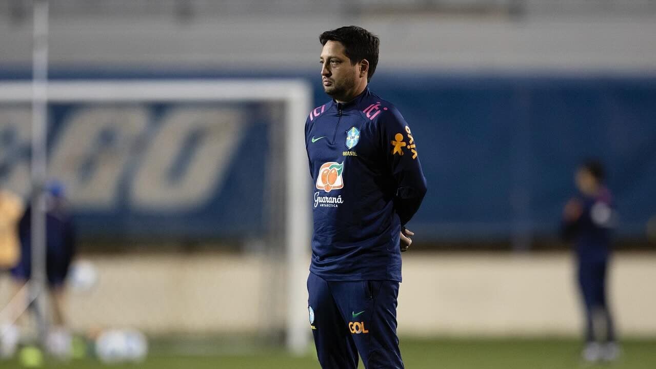 Artur Elias convoca seleção brasileira feminina, veja nomes