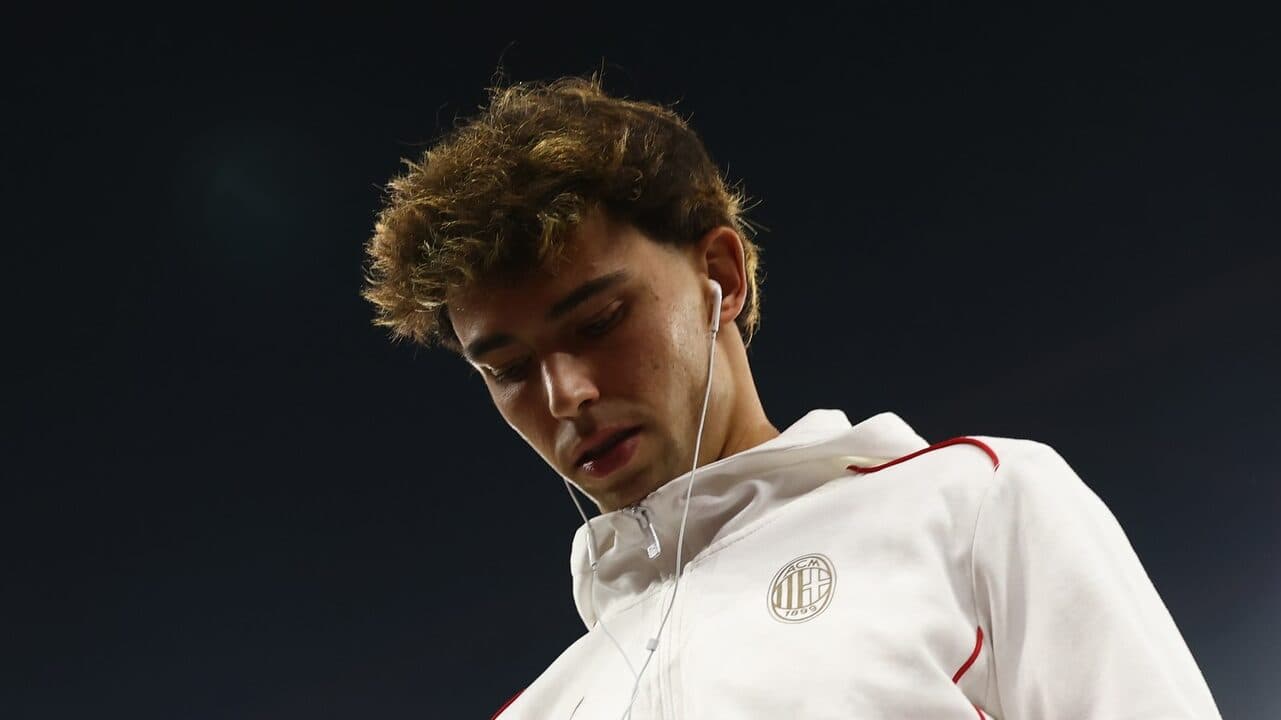 Alvo do Flamengo: os números da carreira de João Félix