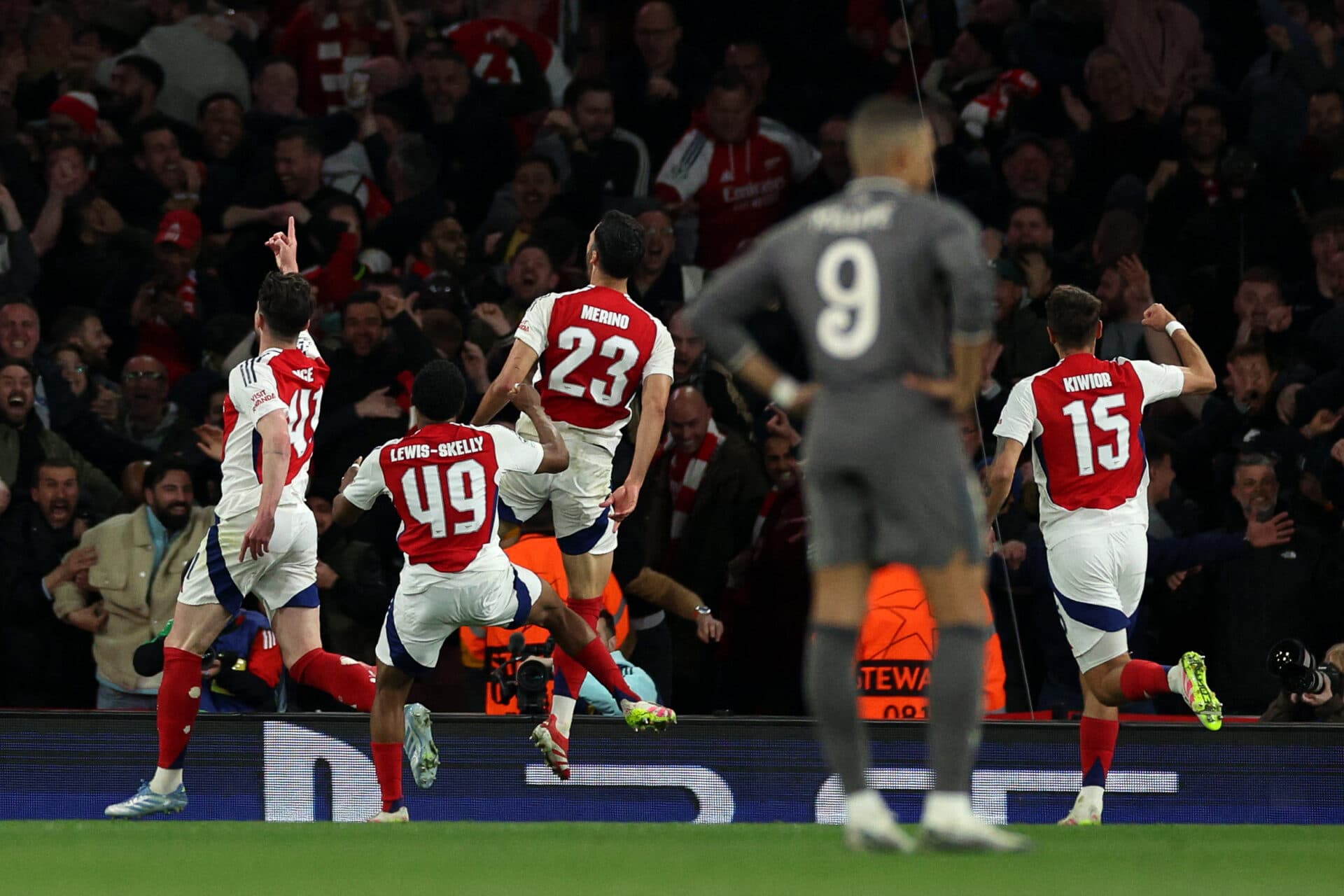 Champions: Arsenal faz 3 no Real Madrid e encaminha semi após 16 anos