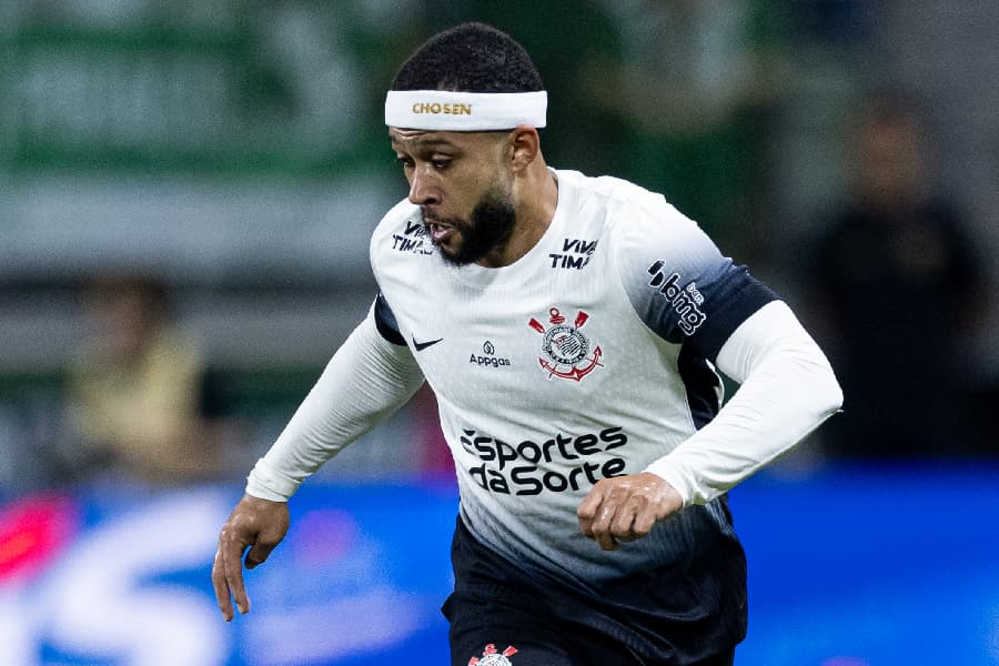 Em números, a queda de rendimento de Memphis no Corinthians