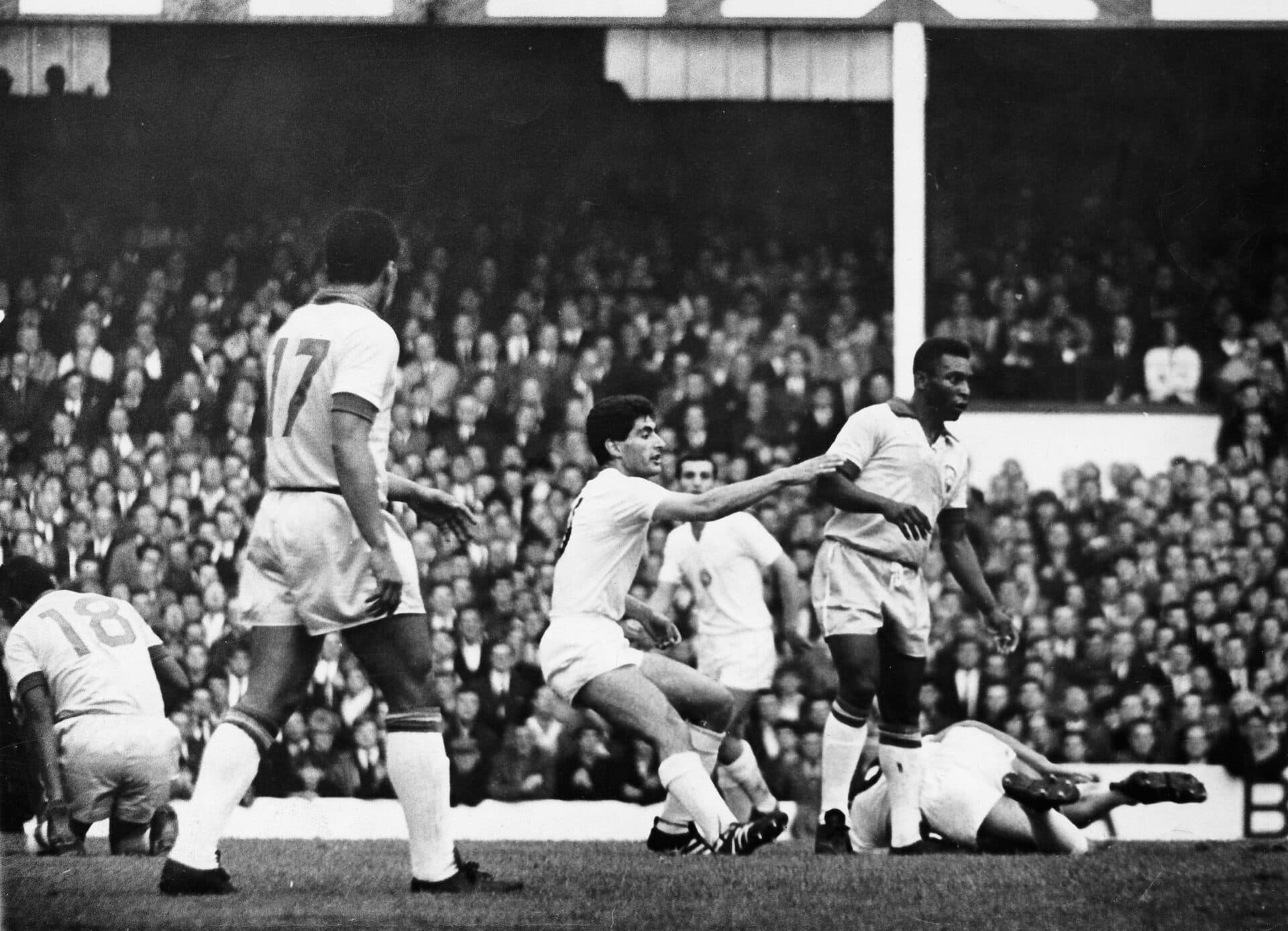 O adeus a Goodison Park, o último estádio de Pelé e Garrincha