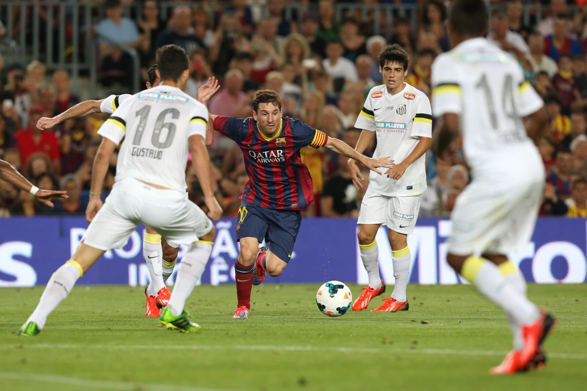 Palmeiras tenta vingar retrospecto de brasileiros contra Messi