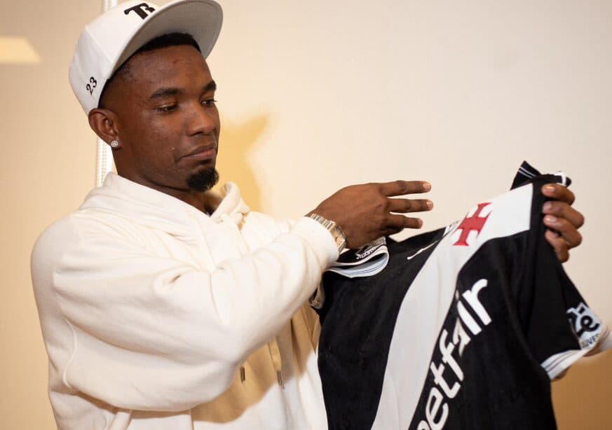 Vasco confirma acordo para ter Thiago Mendes como reforço