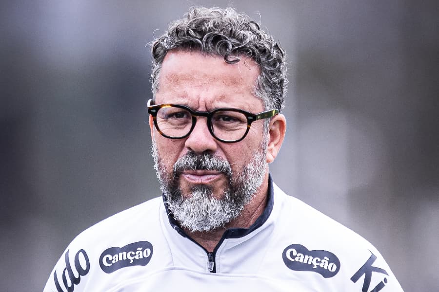 Cléber Xavier, Caixinha… as multas do Santos a ex-treinadores nesta década