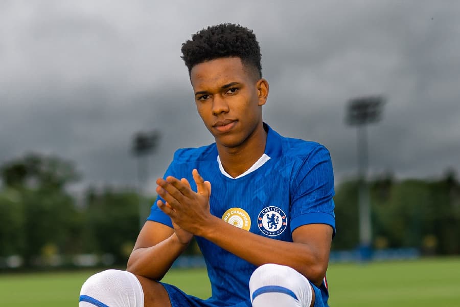 Golden Boy 2025: Estêvão é finalista; veja todos os indicados