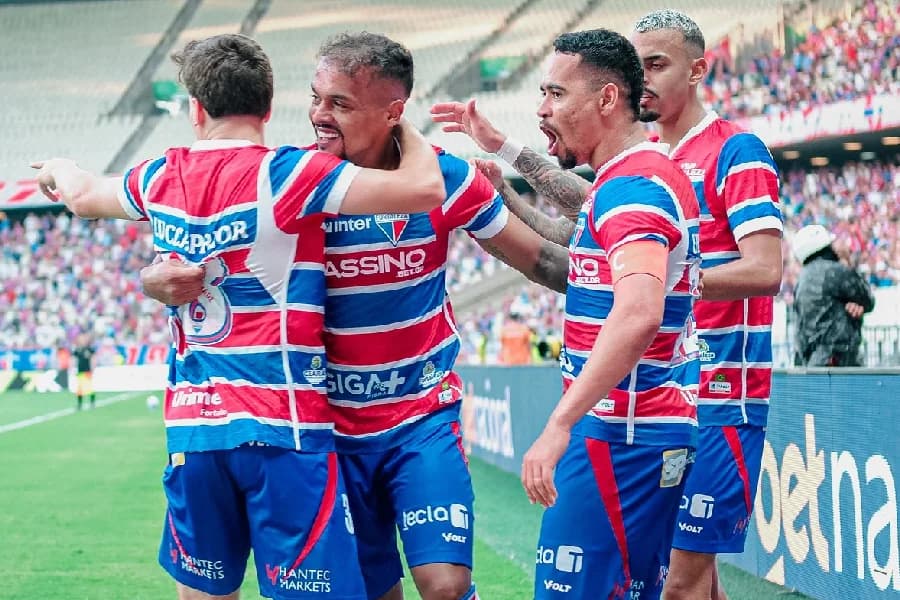 Fortaleza vence o Vitória em confronto direto contra o Z-4