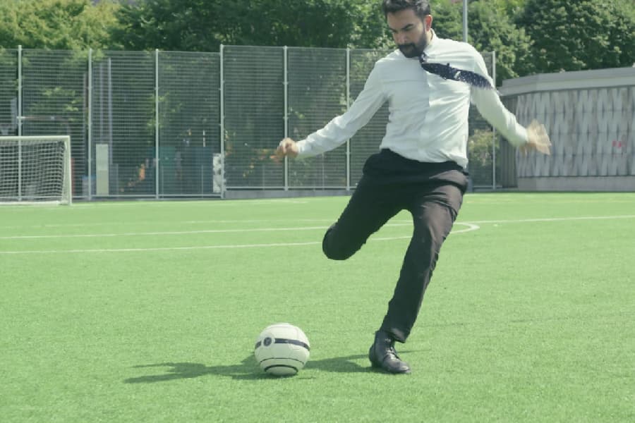 Novo prefeito de Nova York é fã de futebol e crítico da Fifa